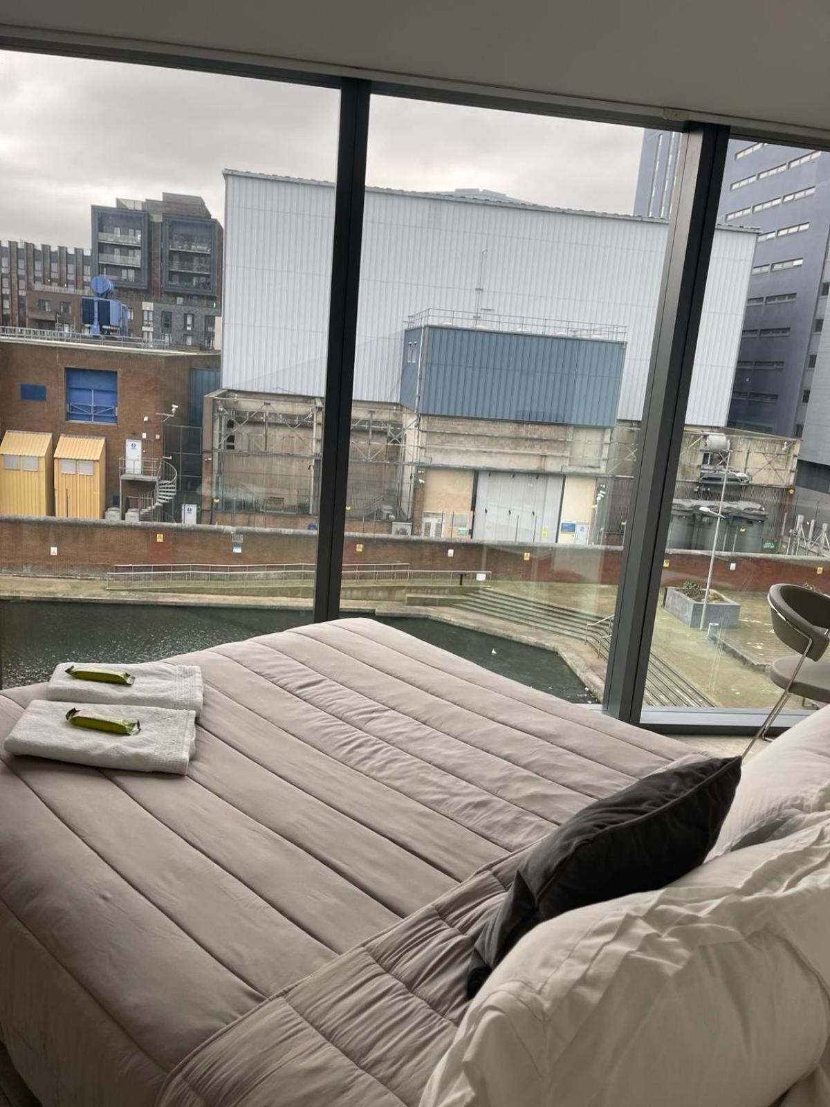 Shared Apartment In Central ลอนดอน ภายนอก รูปภาพ