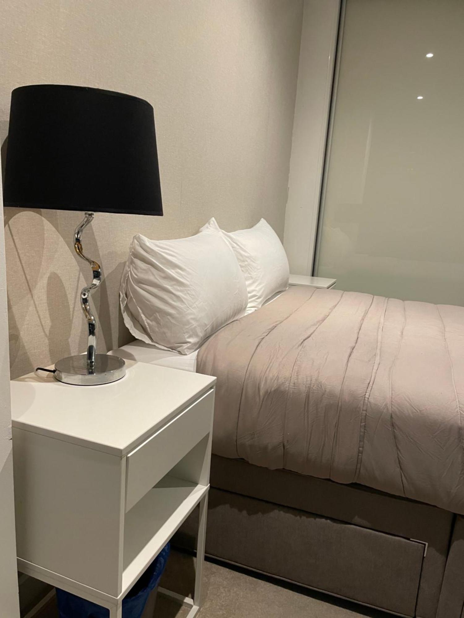 Shared Apartment In Central ลอนดอน ภายนอก รูปภาพ