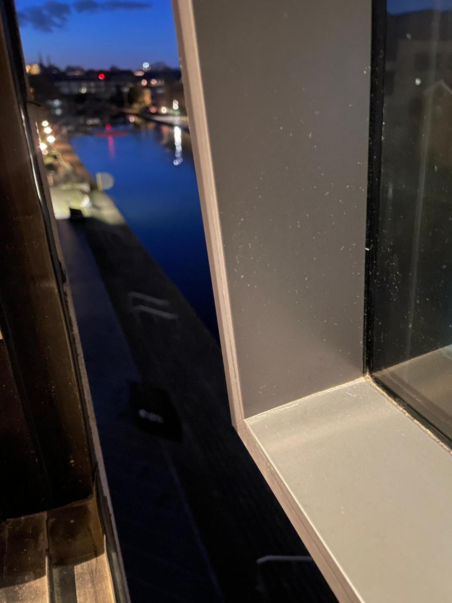 Shared Apartment In Central ลอนดอน ภายนอก รูปภาพ